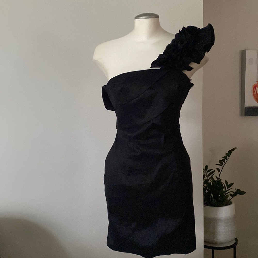 🥀 One Shoulder Dress 🖤